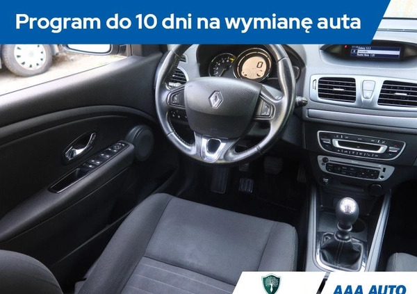 Renault Megane cena 28000 przebieg: 185968, rok produkcji 2014 z Pieniężno małe 137